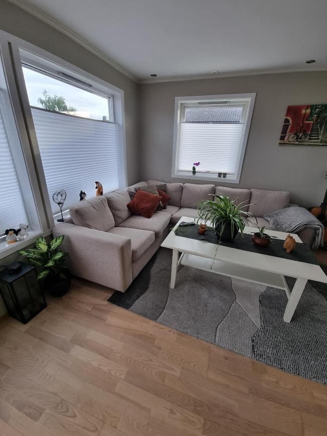 Private Guest Room In Cozy Apartment 트론헤임 외부 사진