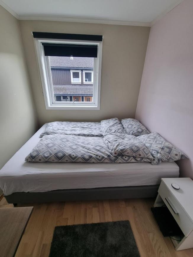 Private Guest Room In Cozy Apartment 트론헤임 외부 사진